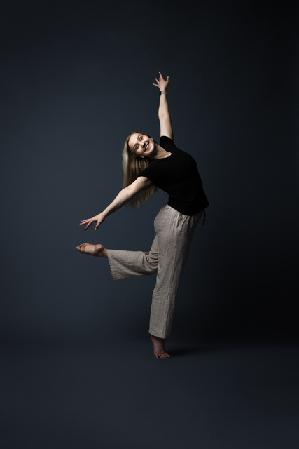 Kuva tanssinopettaja Jatta Palmusesta